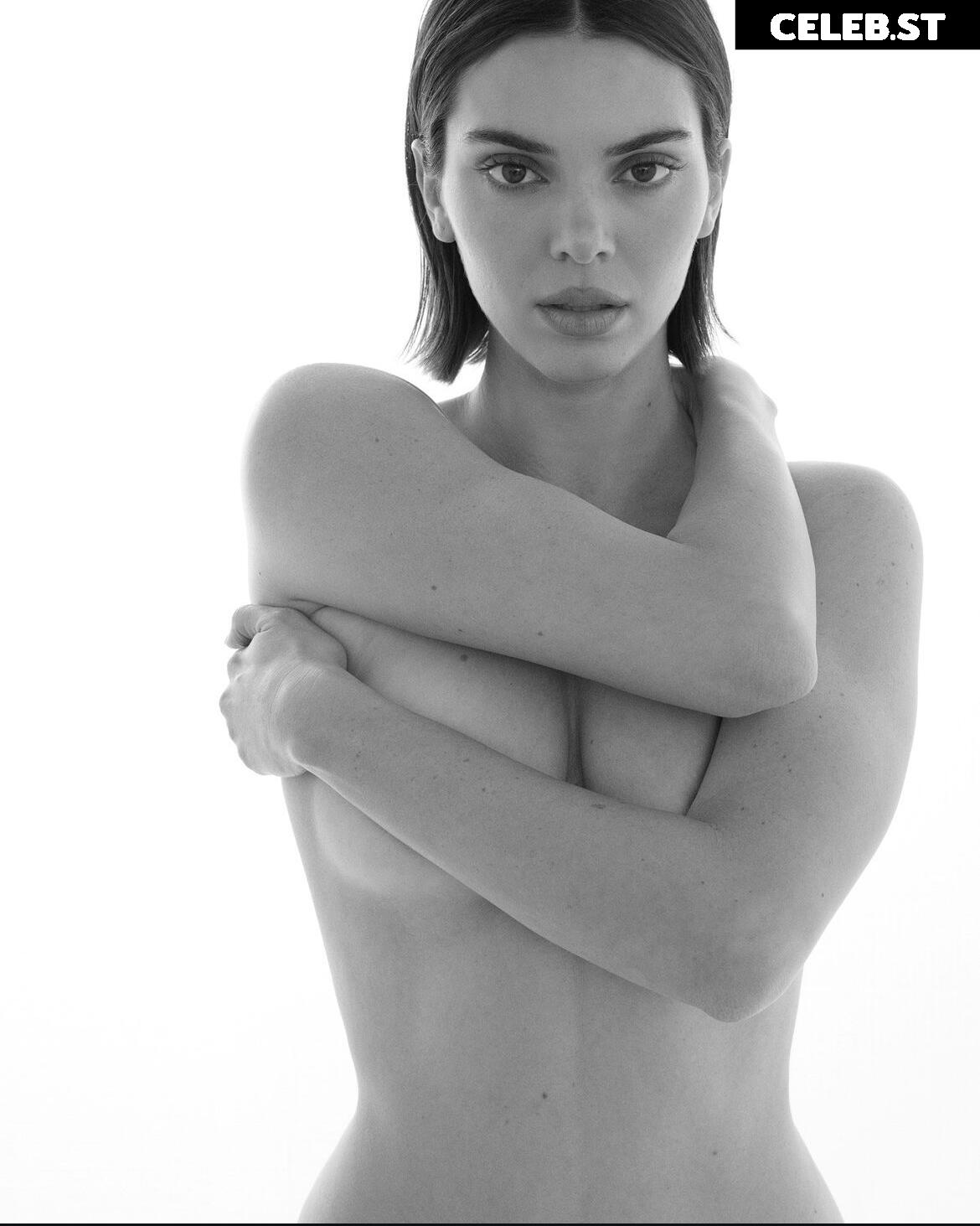 Kendall Jenner Image 2831526