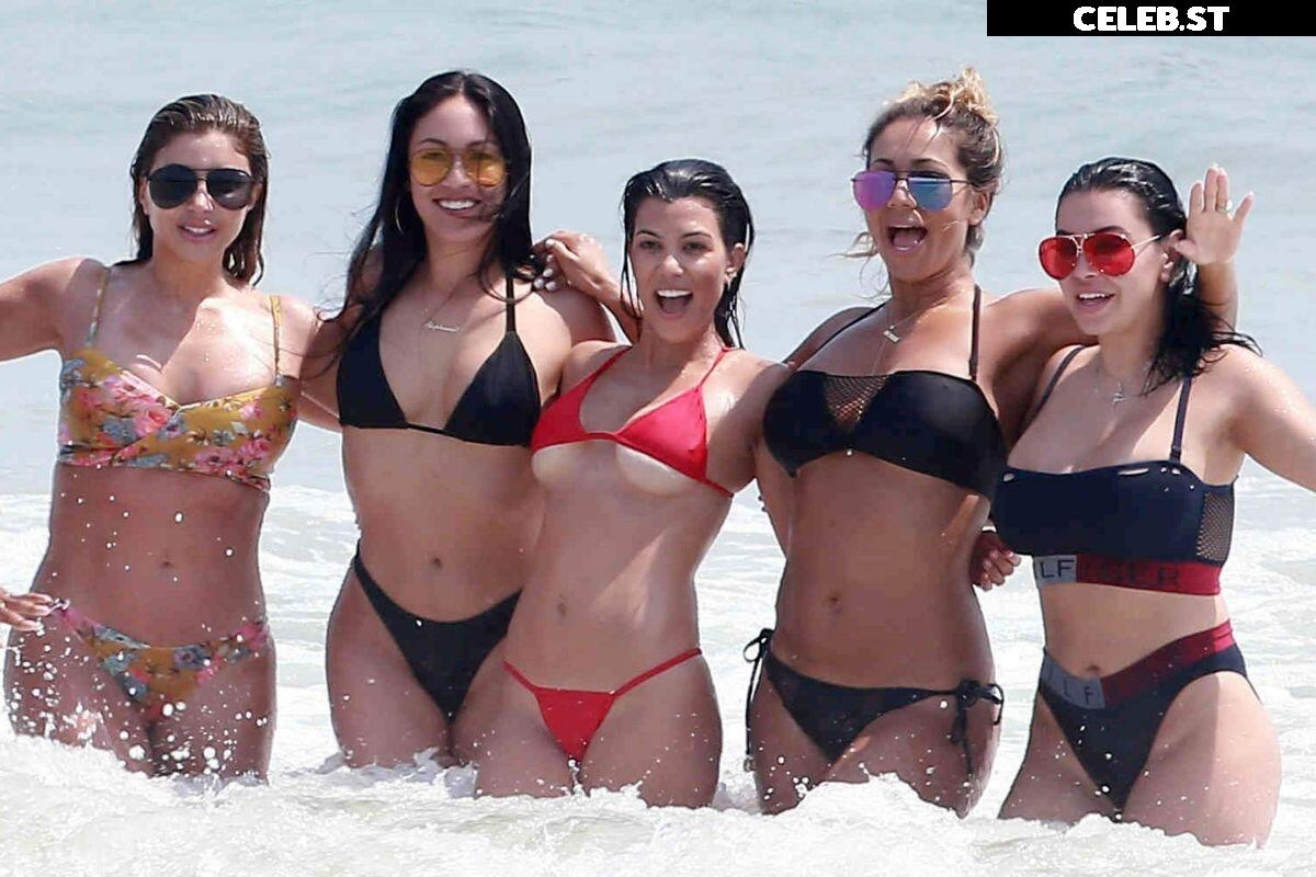 Kourtney Kardashian Image 2831667