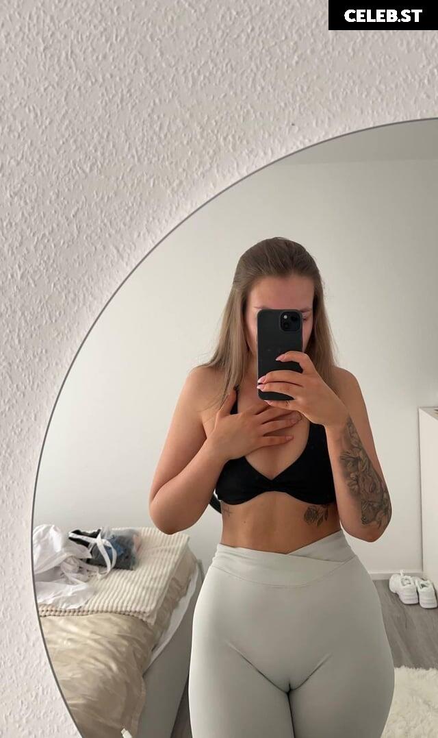 yourzoeyy Image 282625