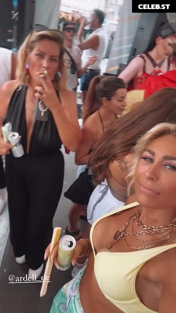 Linda Teodosiu Image 2827793