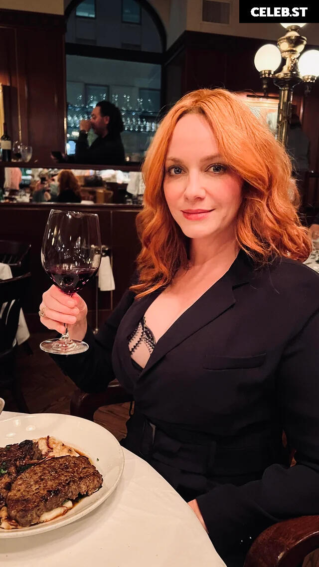 Christina Hendricks Image 2824818