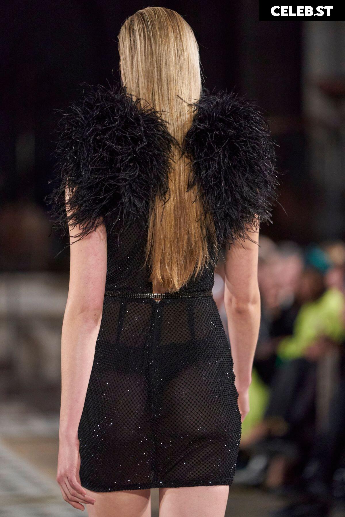 Lilly Krug Image 2824462