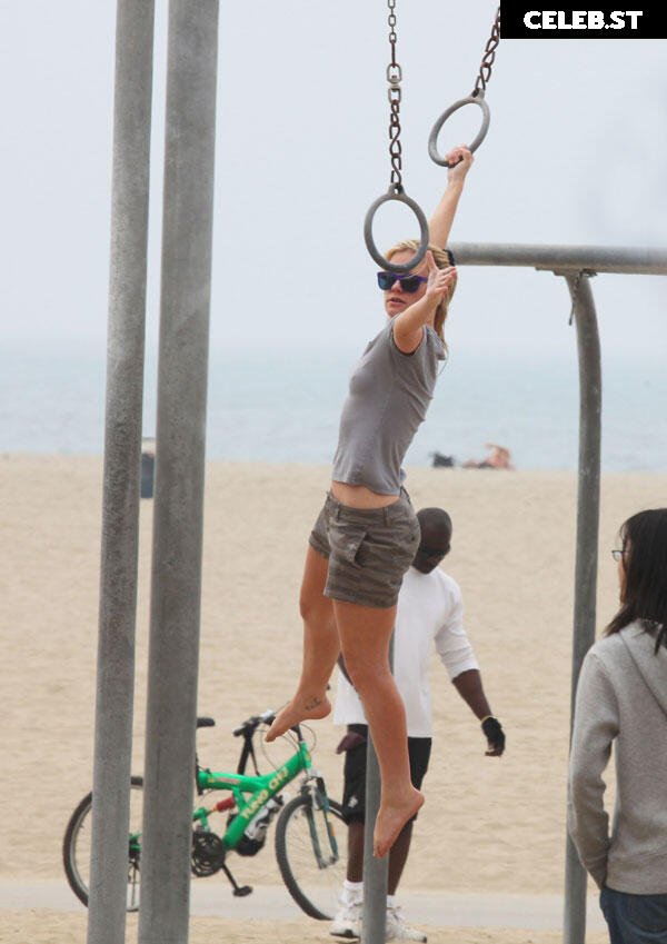 Anna Paquin Image 2824262