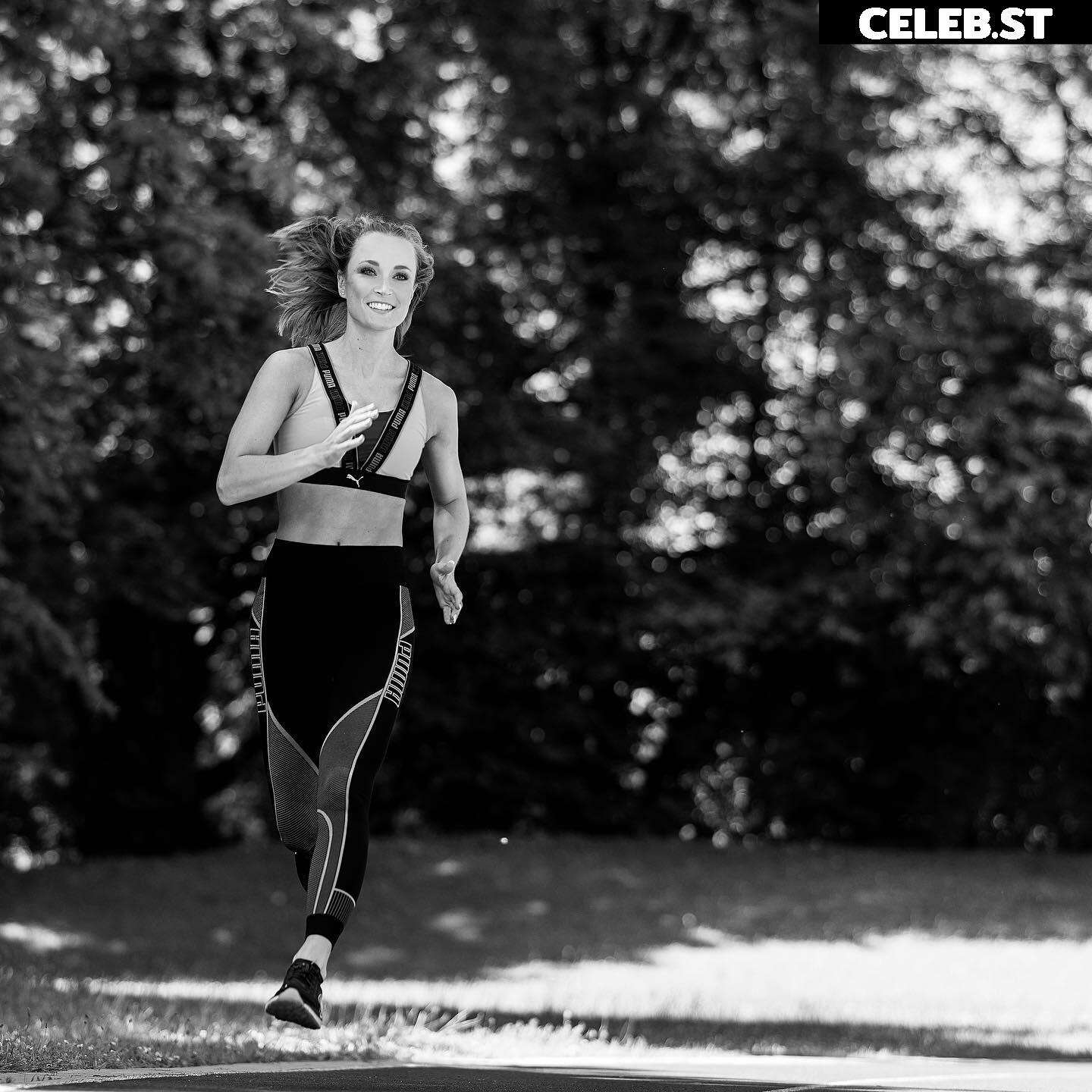 Nele Schenker Image 2822759