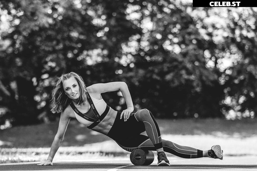 Nele Schenker Image 2822751