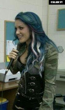 Alissa White-Gluz Image 2822381