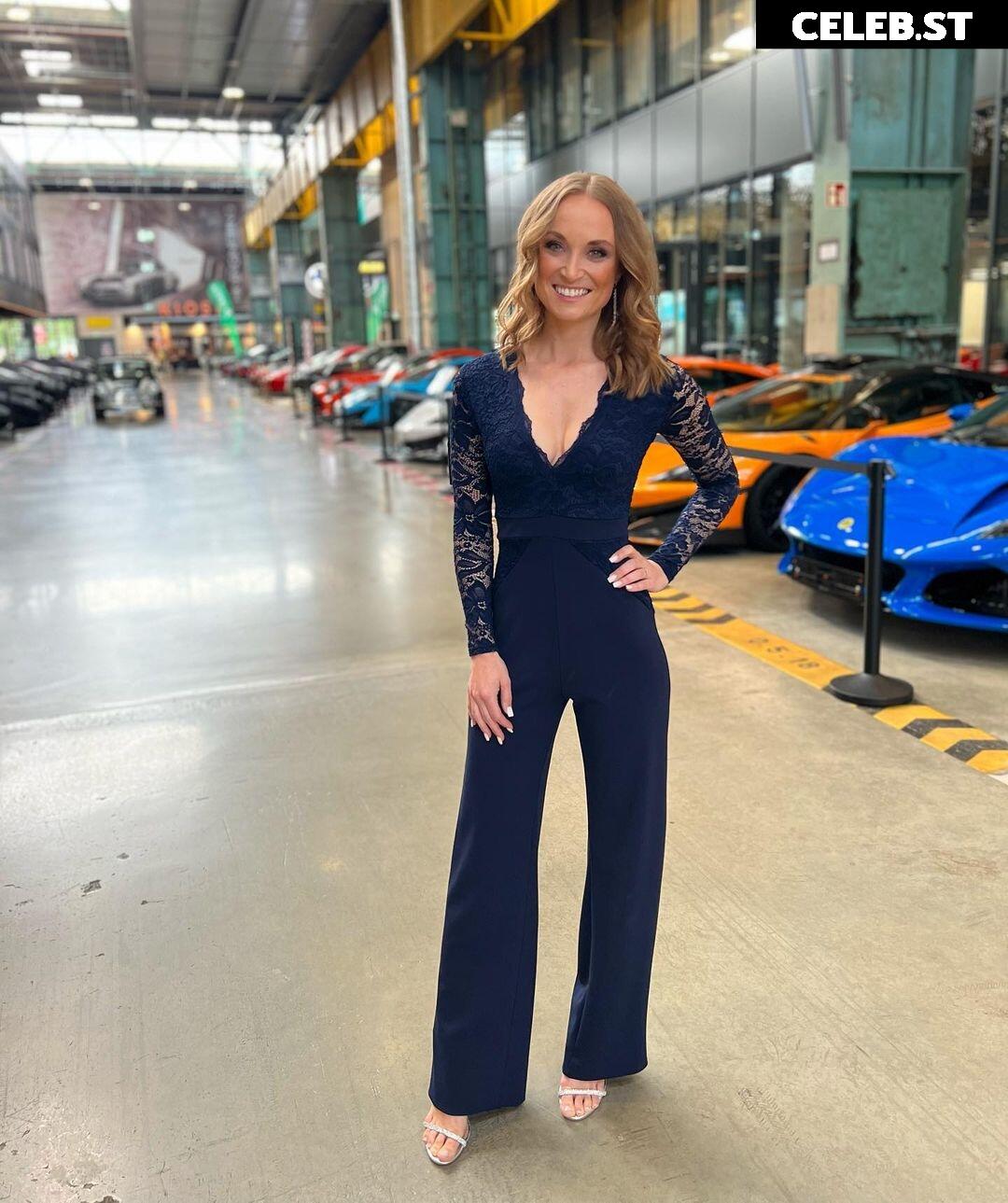 Nele Schenker Image 2823863