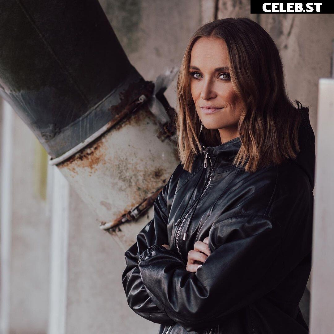 Nele Schenker Image 2823601