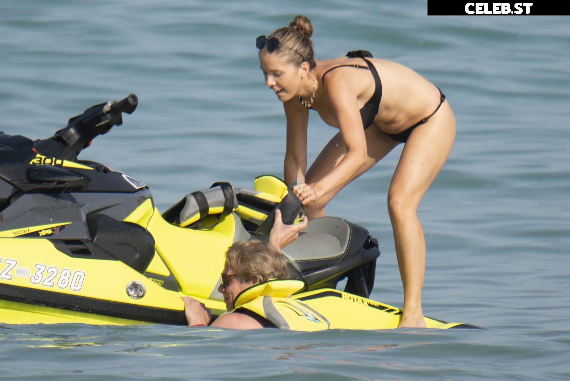 Victoria Swarovski Image 2823348