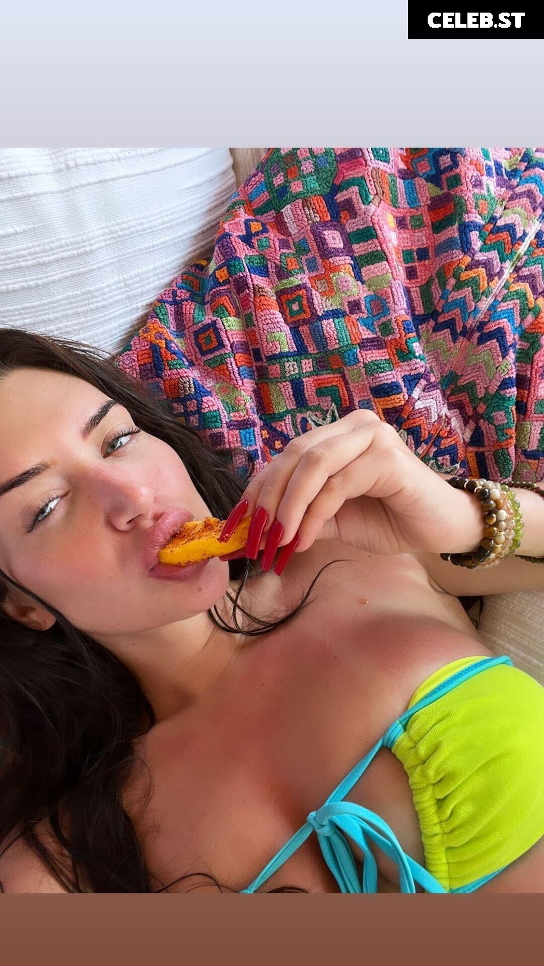 Anastasia Karanikolaou Image 2820660