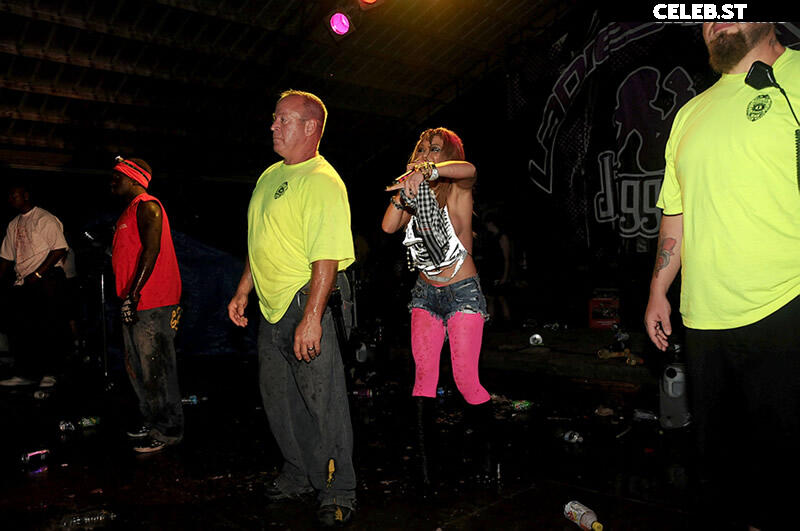 Tila Tequila Image 2820086