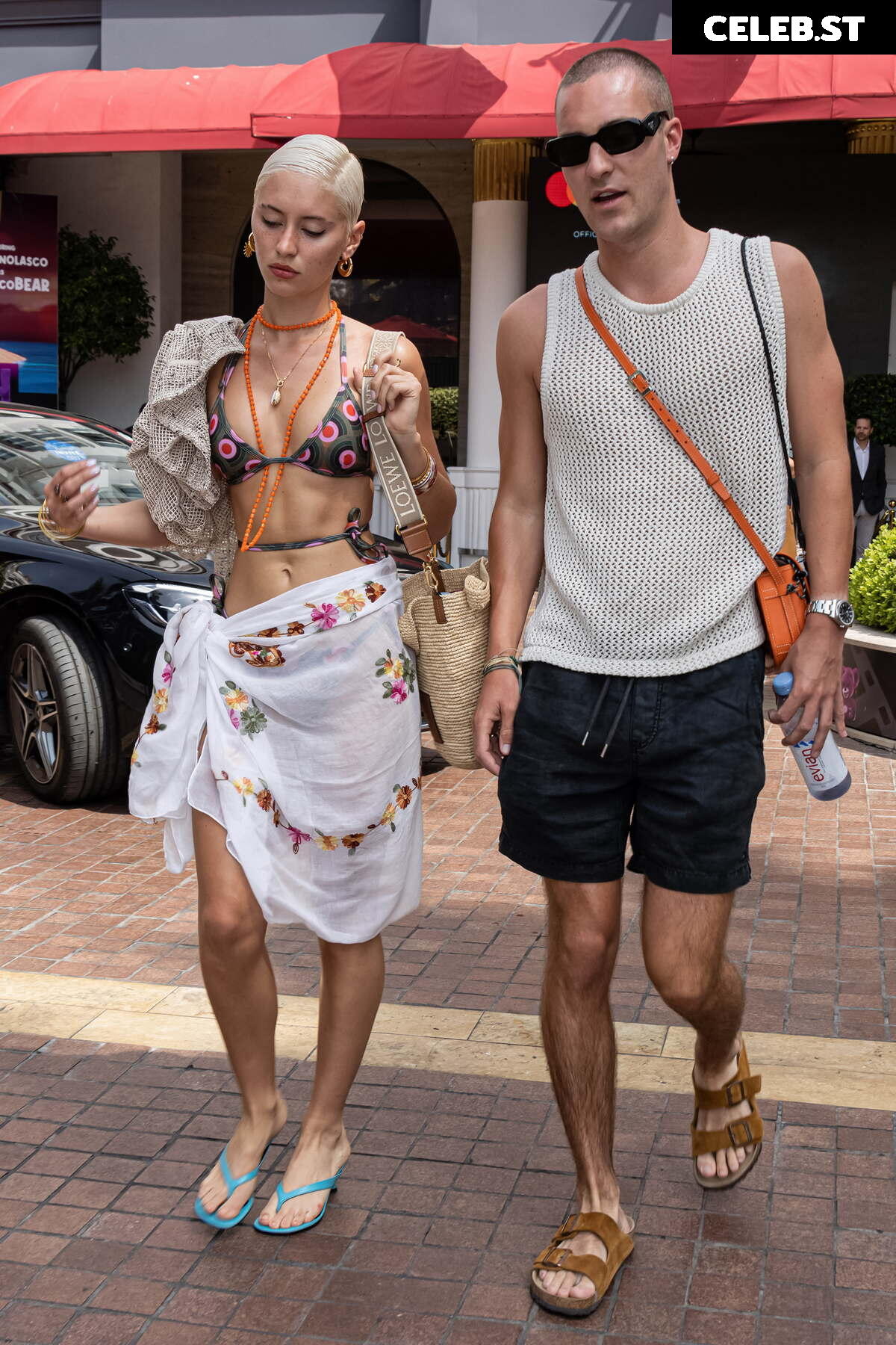 Iris Law Image 2820014