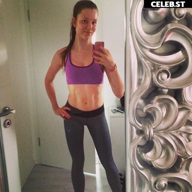 Joelina Drews Image 2829320