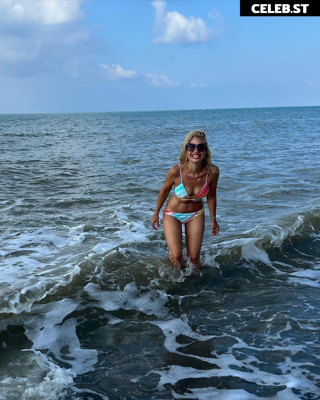 Susan Sideropoulos Image 2816738