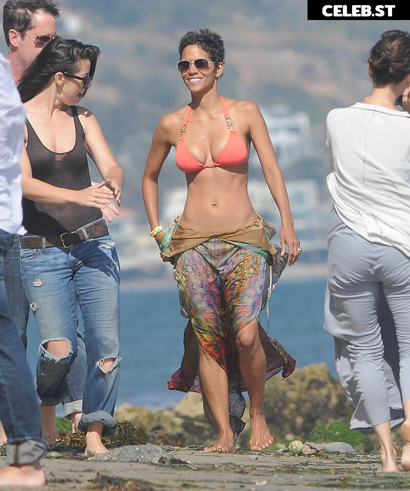 Halle Berry Image 2816120