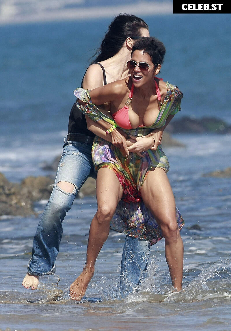 Halle Berry Image 2816074