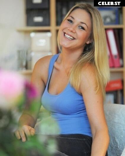 Alina Merkau Image 2816293
