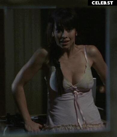 Jennifer Love Hewitt Image 2817484