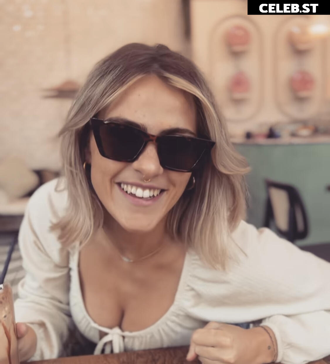 Sarah Mangione Image 2817693