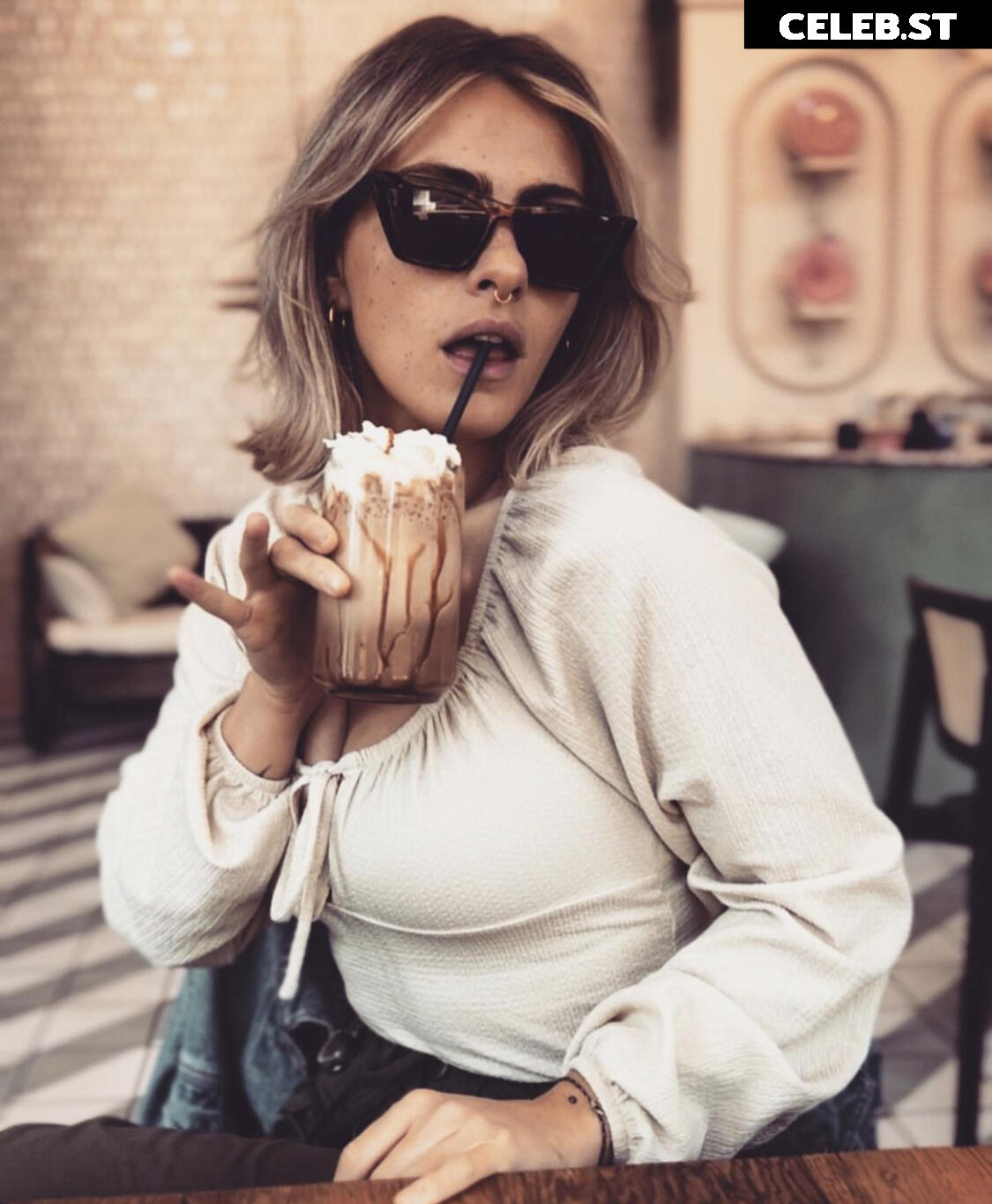 Sarah Mangione Image 2817685