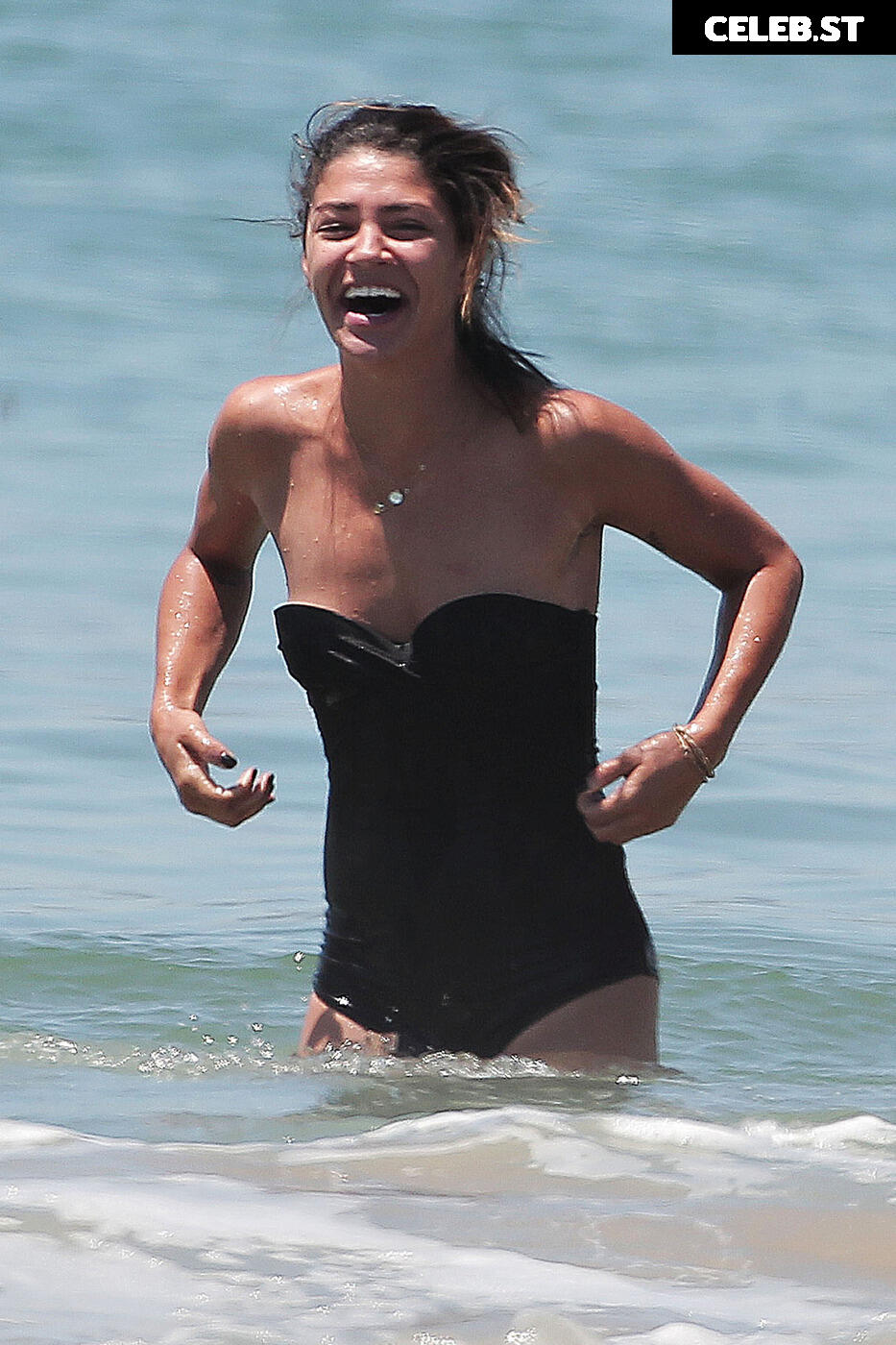 Jessica Szohr Image 2817082