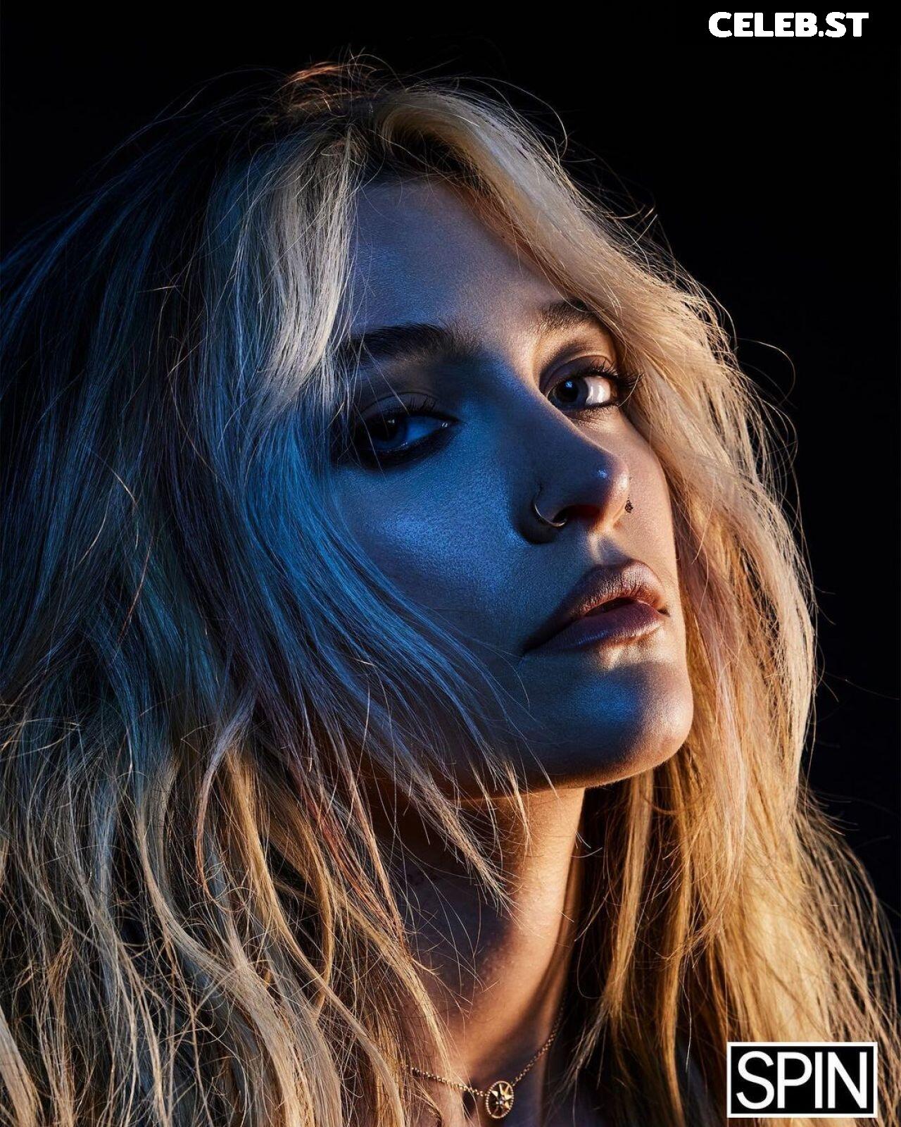 Paris Jackson Image 2814863