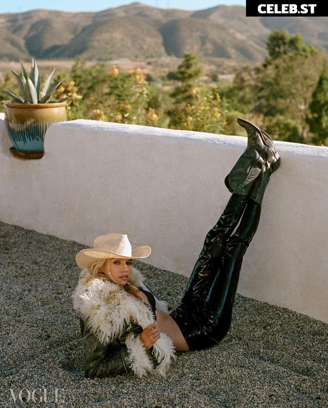 Stella Maxwell Image 2814056