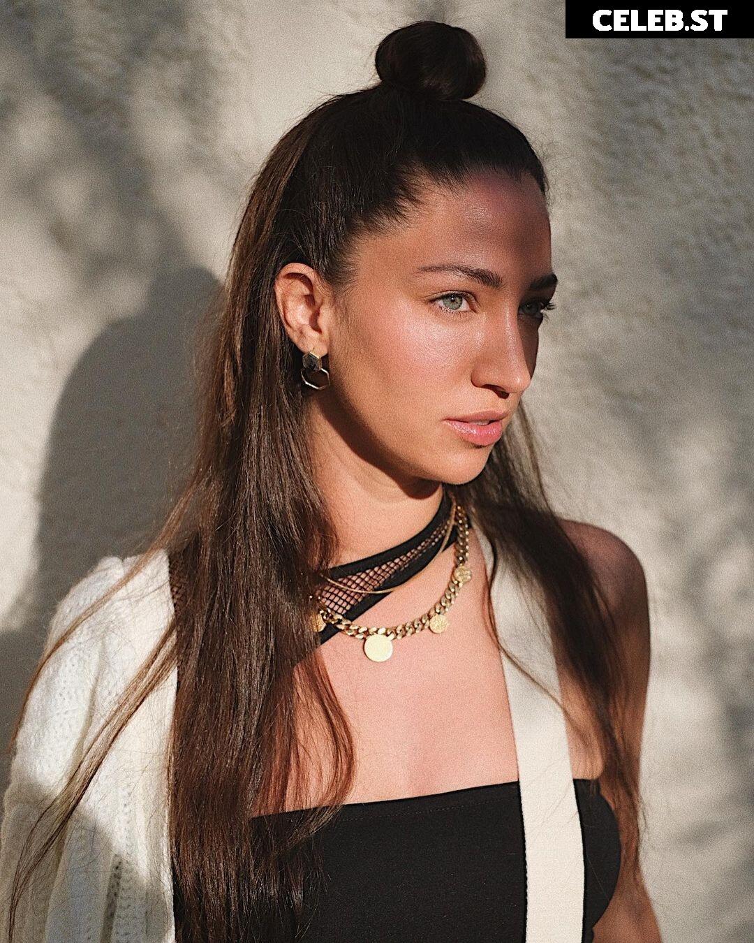 Vildan Cirpan Image 2812590