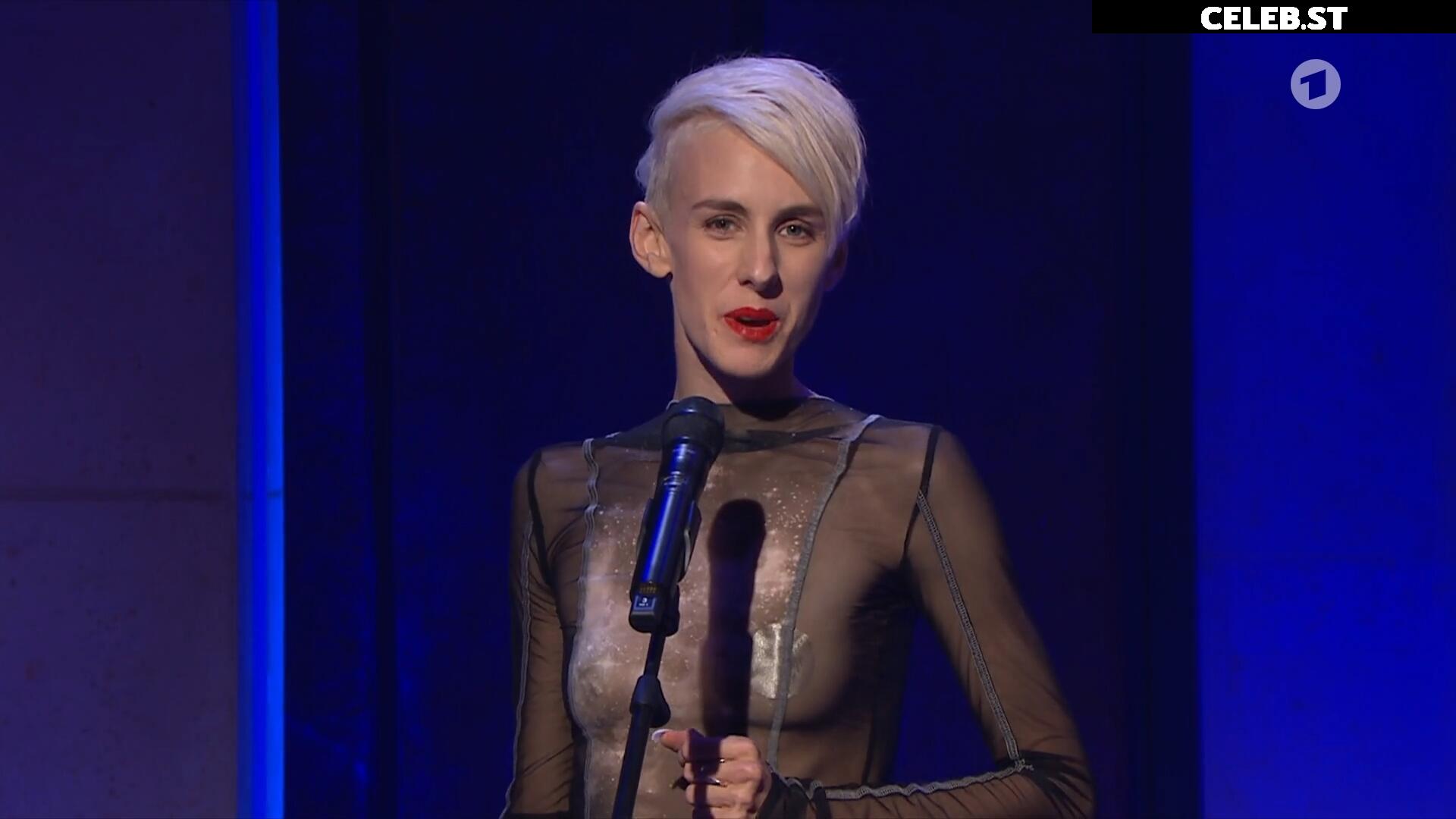 Lisa Eckhart Image 2812534