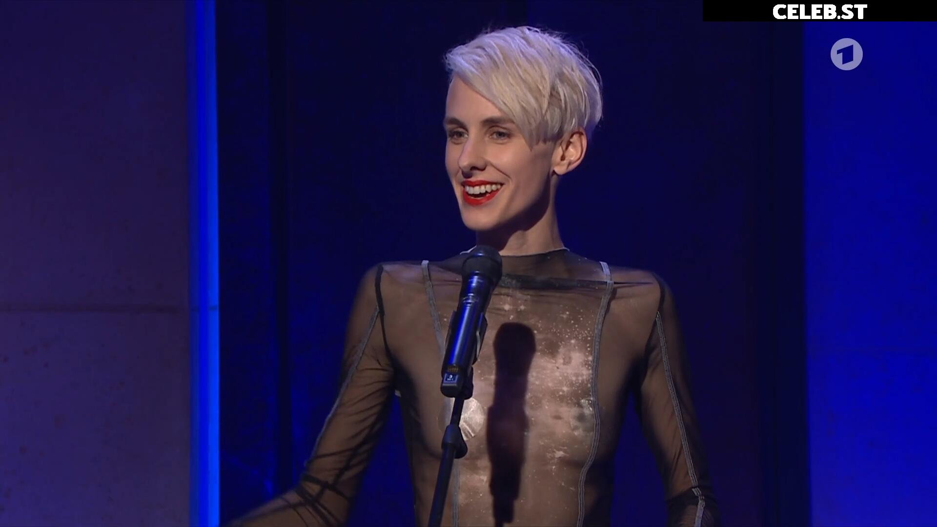 Lisa Eckhart Image 2812495