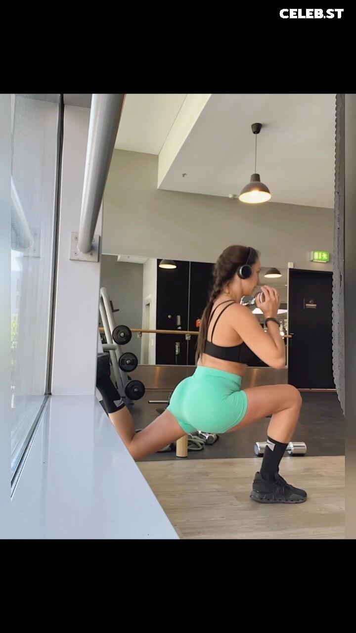 Vildan Cirpan Image 2812464