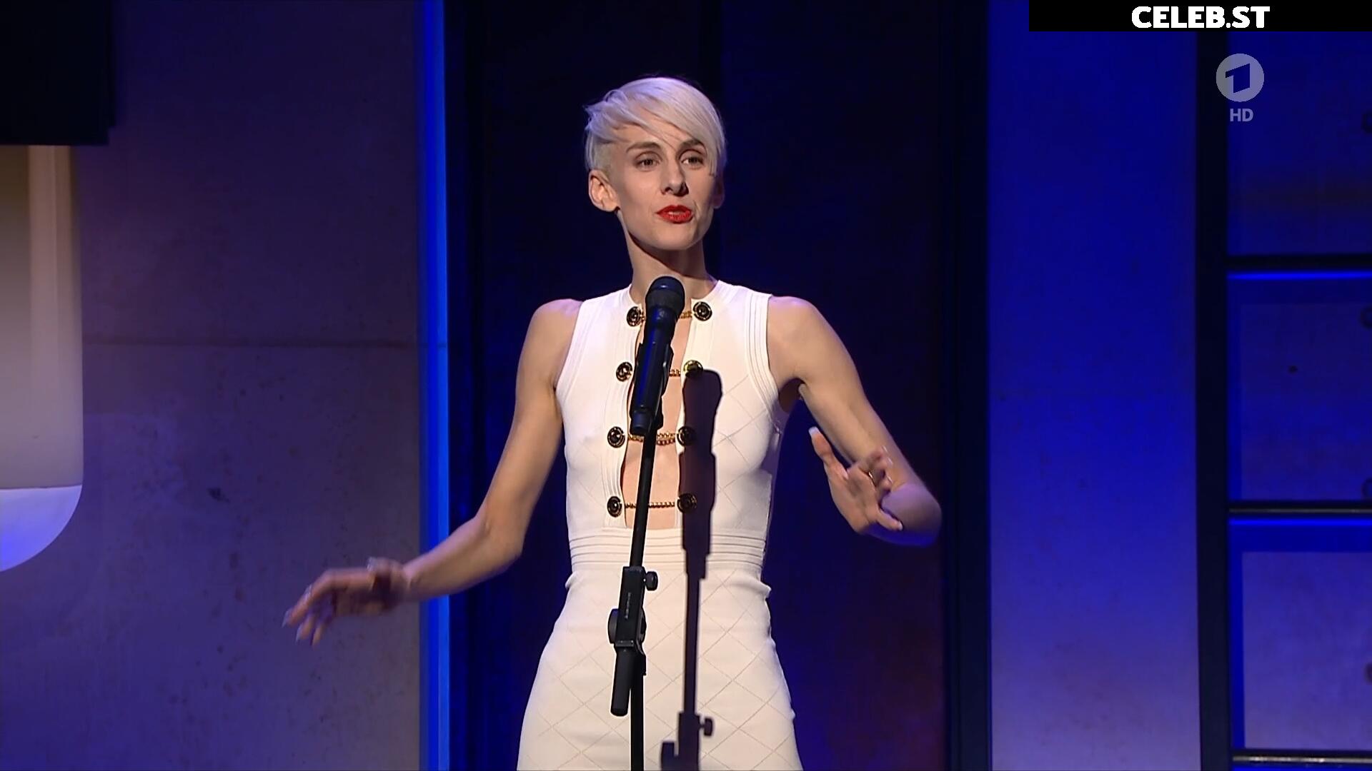 Lisa Eckhart Image 2812191