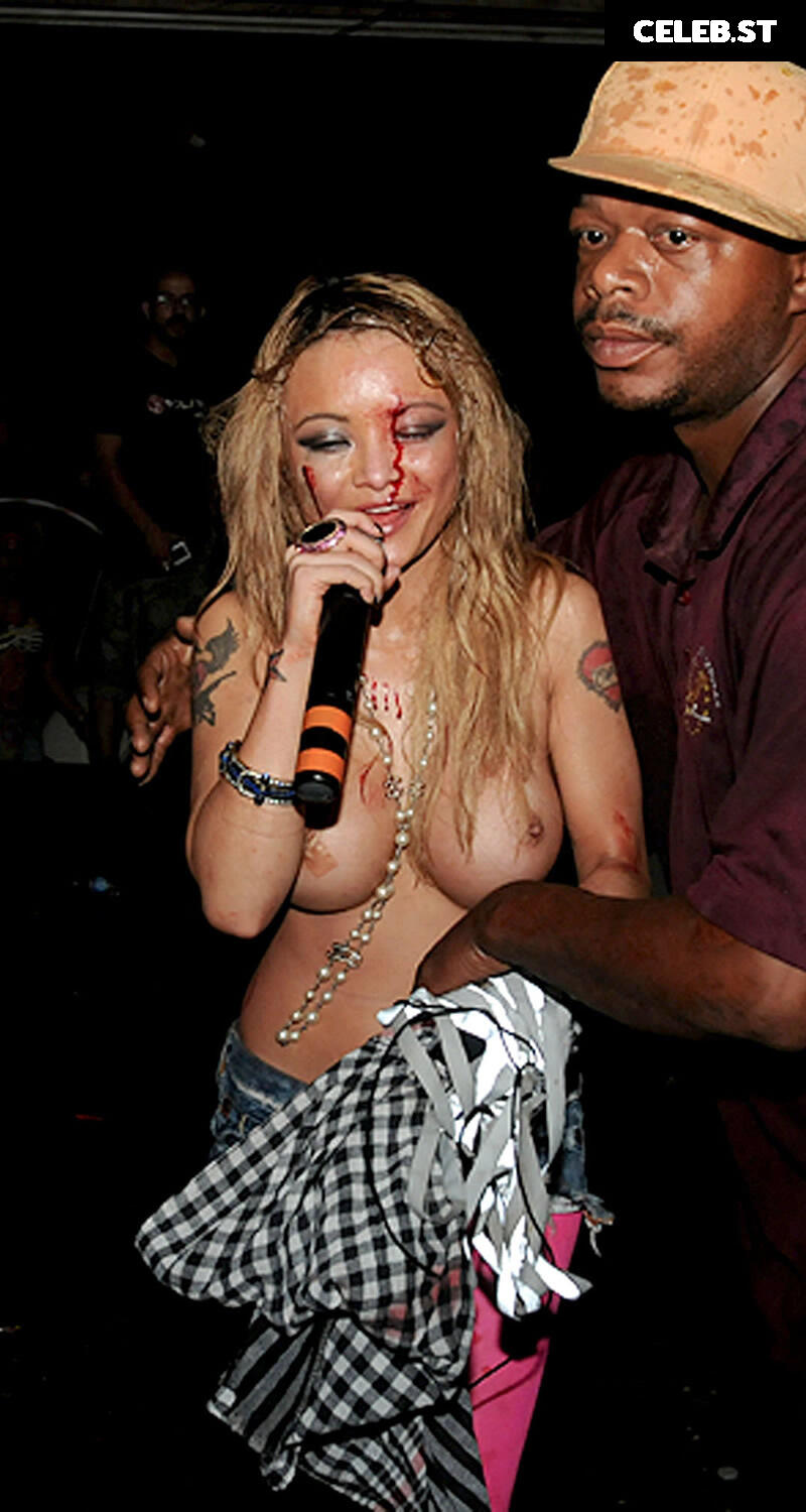 Tila Tequila Image 2819861