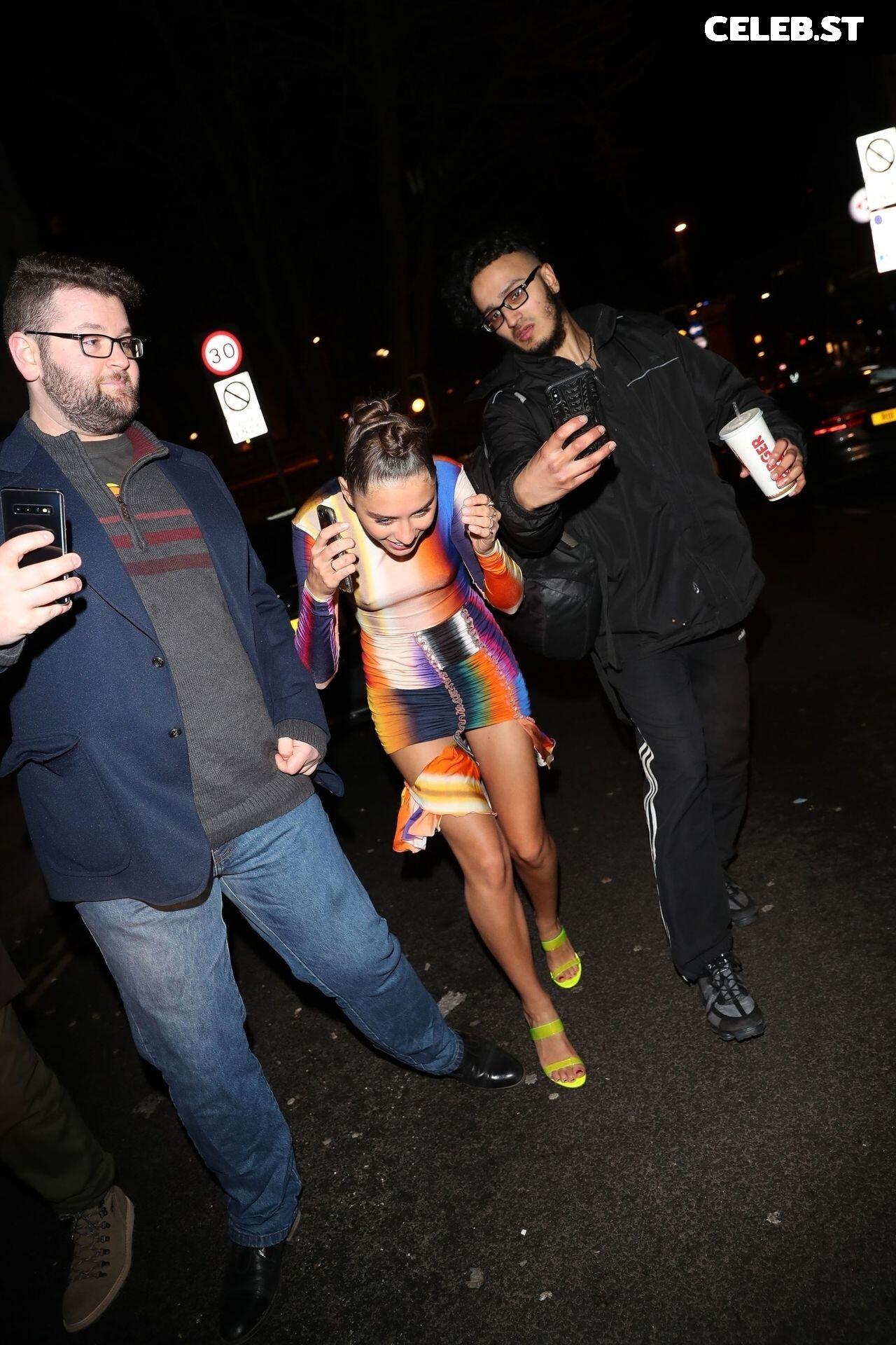 Iris Law Image 2819488