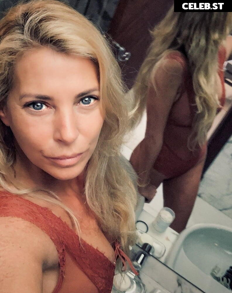 Giulia Siegel Image 2819776