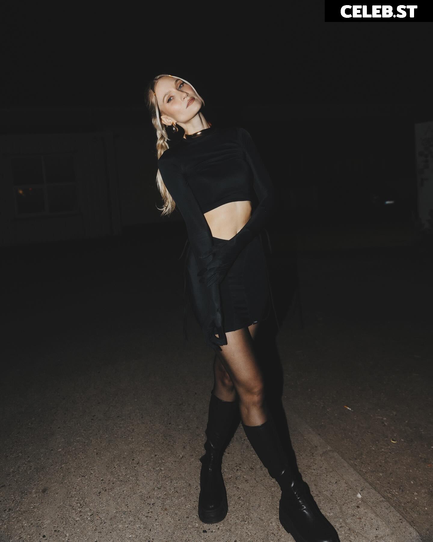 Carolin Niemczyk Image 2818813