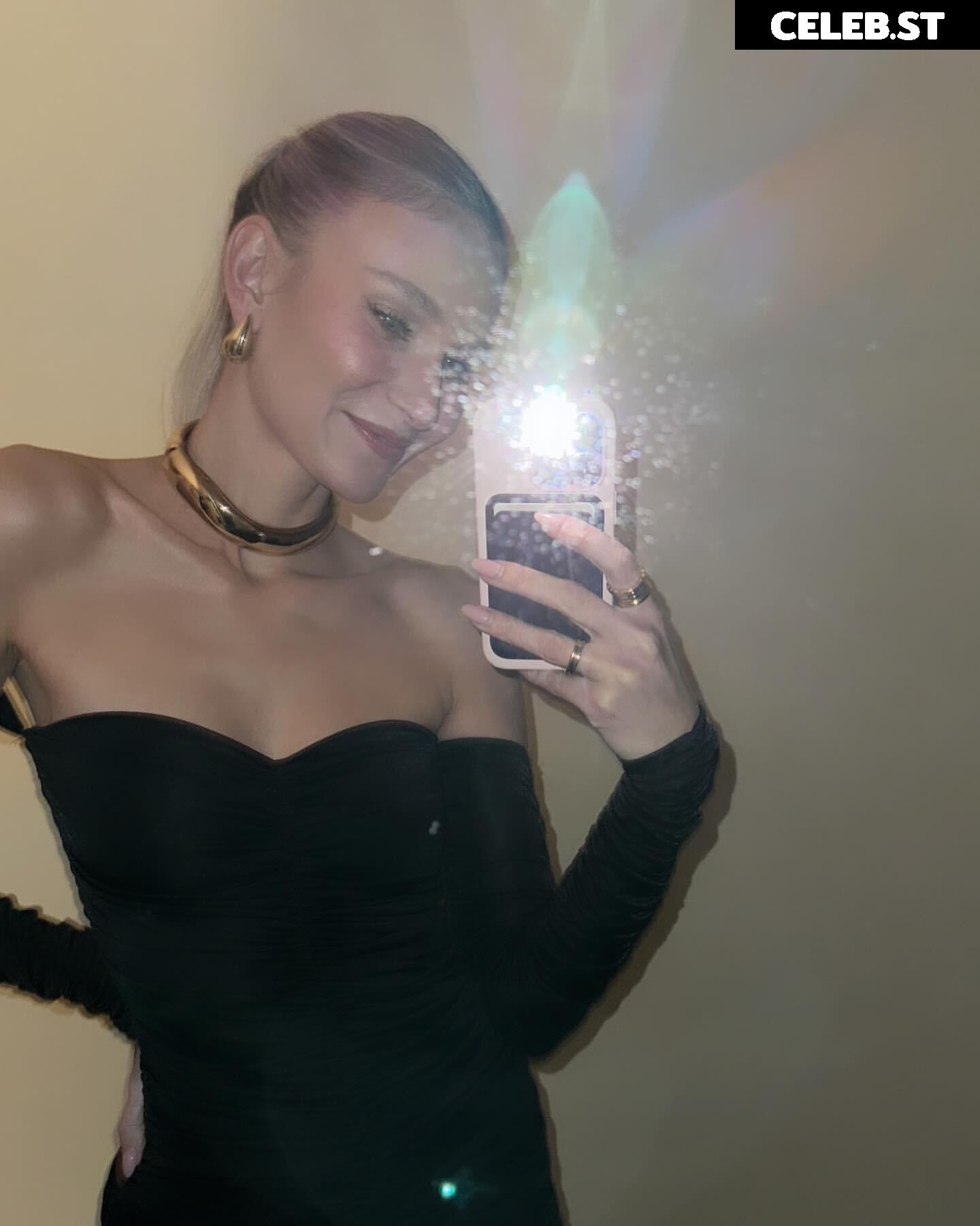 Carolin Niemczyk Image 2818418