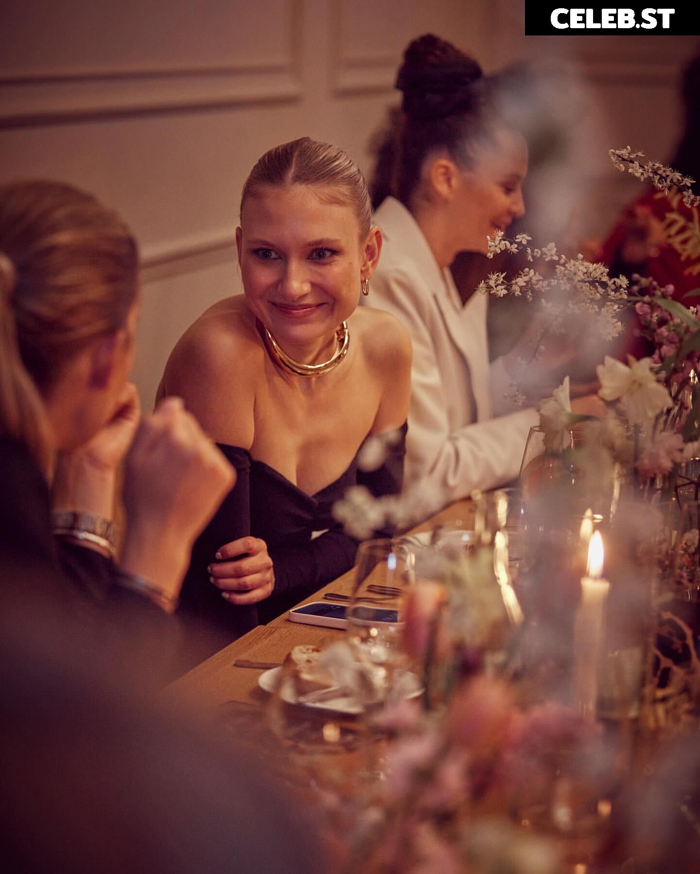 Carolin Niemczyk Image 2818751