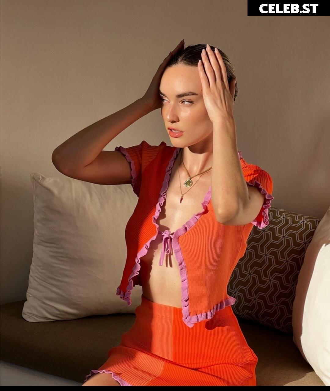 Elena Berri Image 2803077