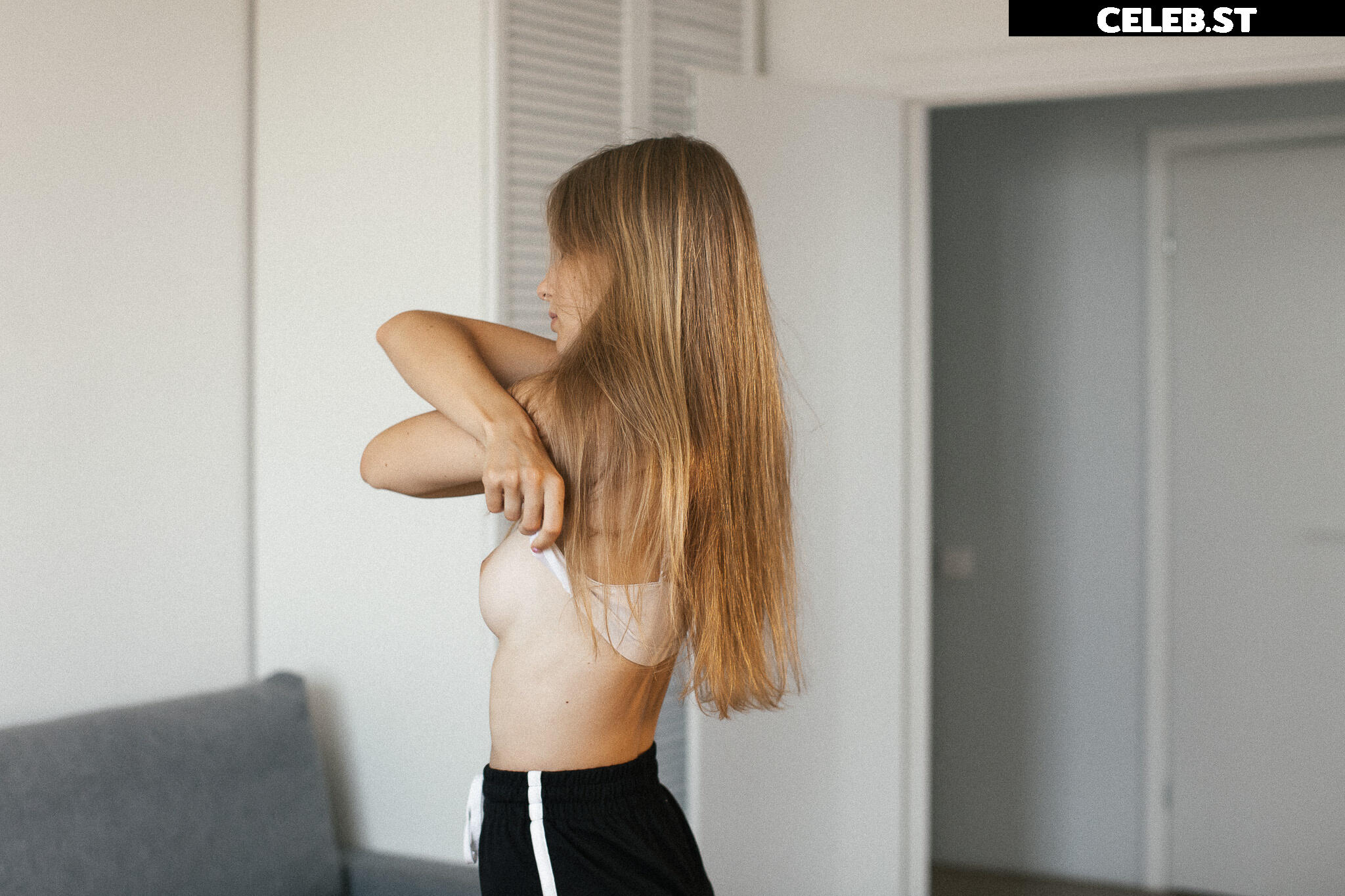 Alena Barhalenko Image 2800936