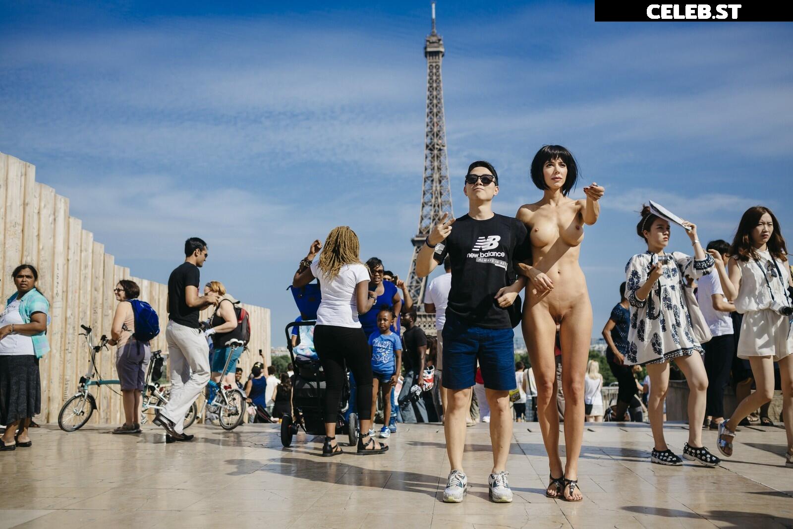 Milo Moiré Image 2999641