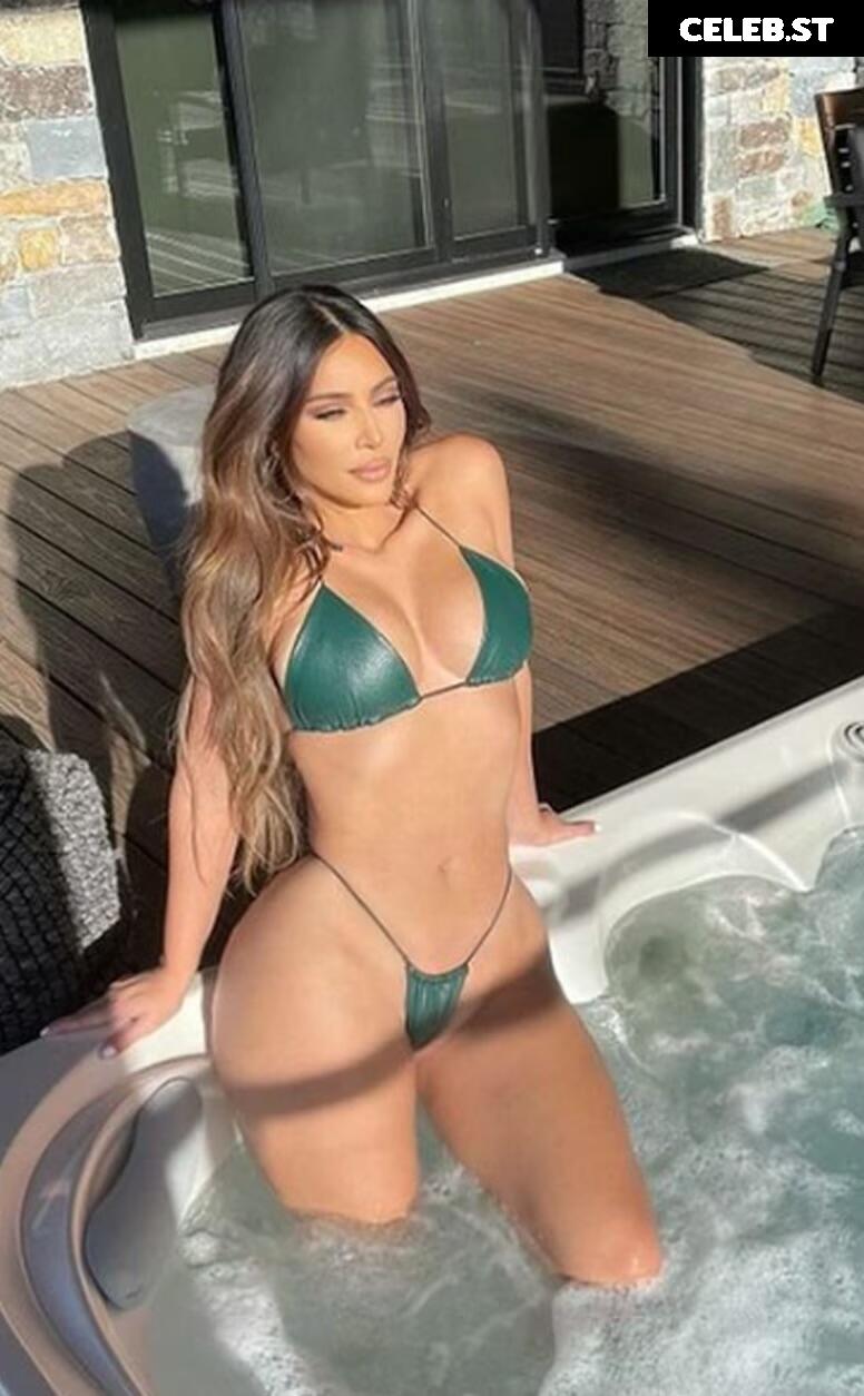 Kim Kardashian Image 2999098