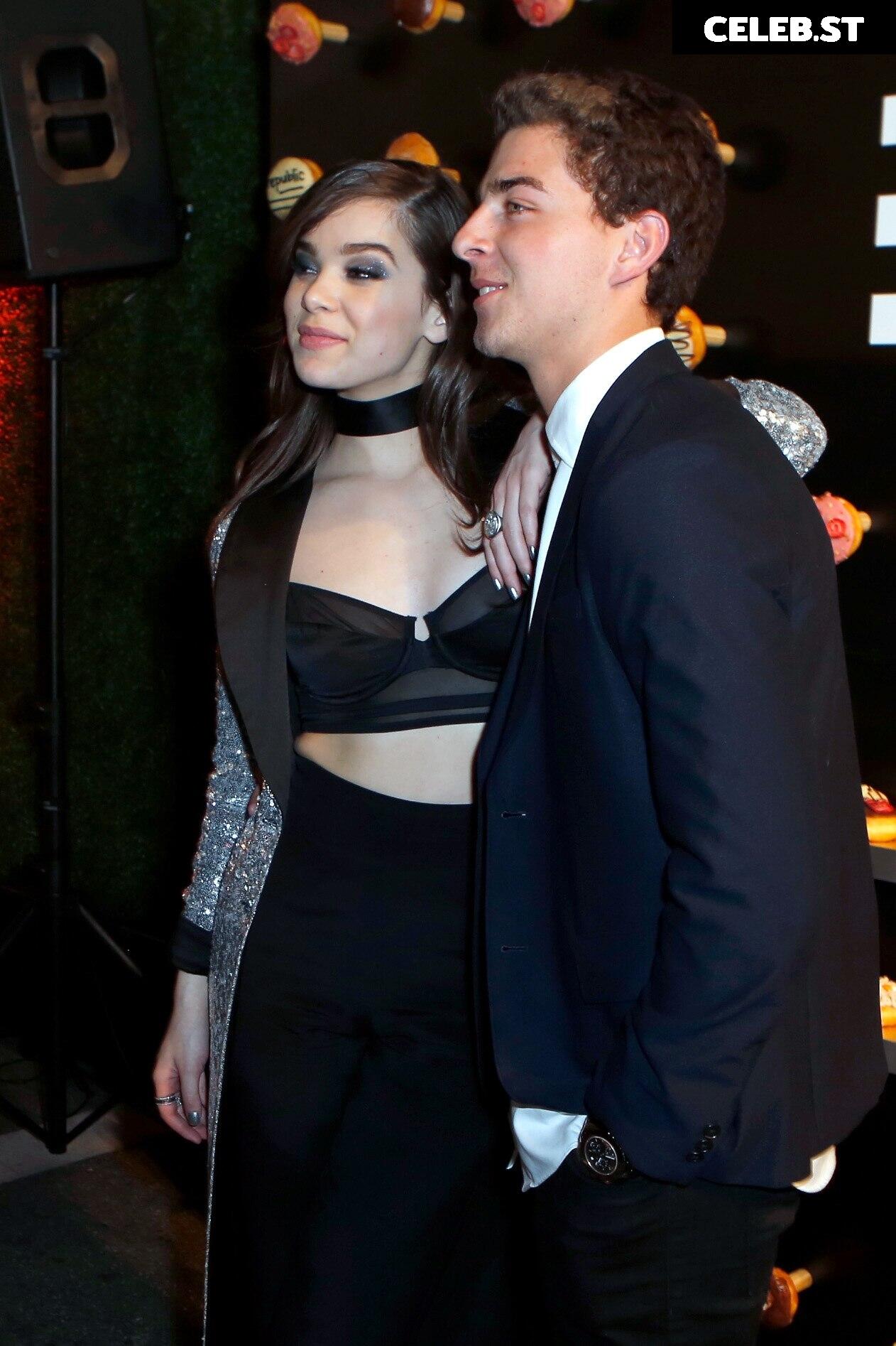Hailee Steinfeld Image 2999289