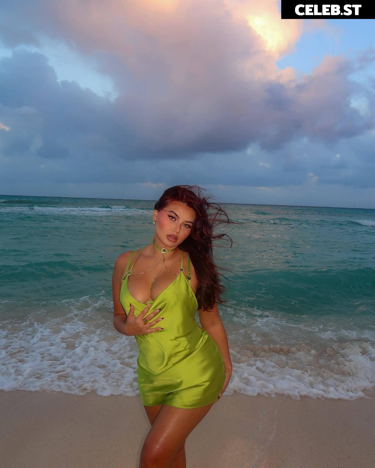 Sofia Jamora Image 2983063