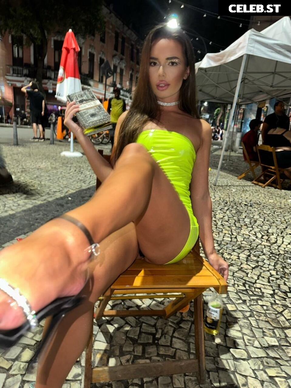 petrakaroshova Image 2988271