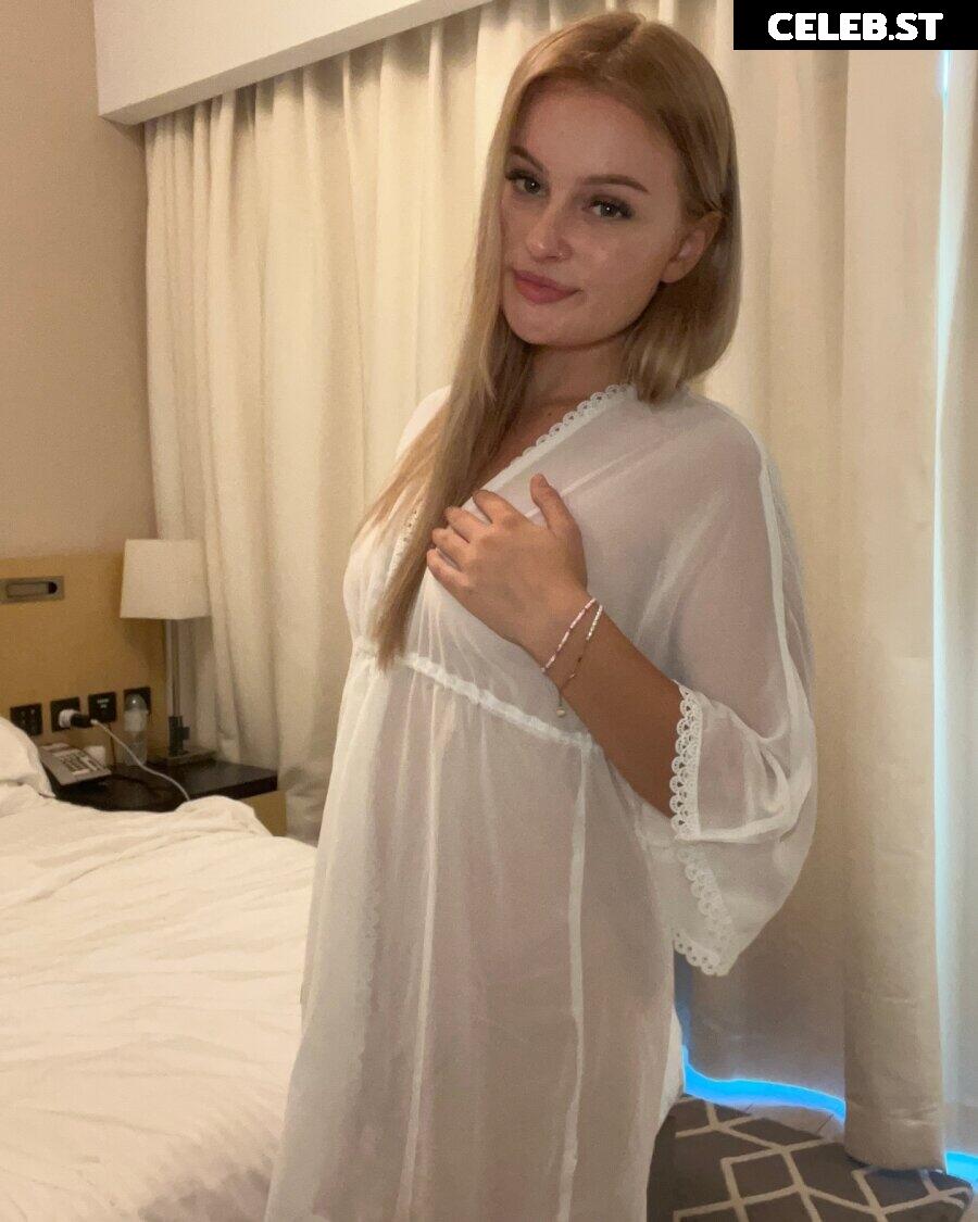 Maja Holf Image 2979709