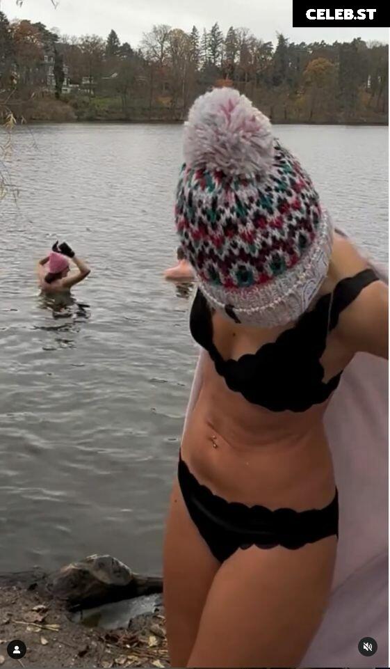 Susan Sideropoulos Image 2932098