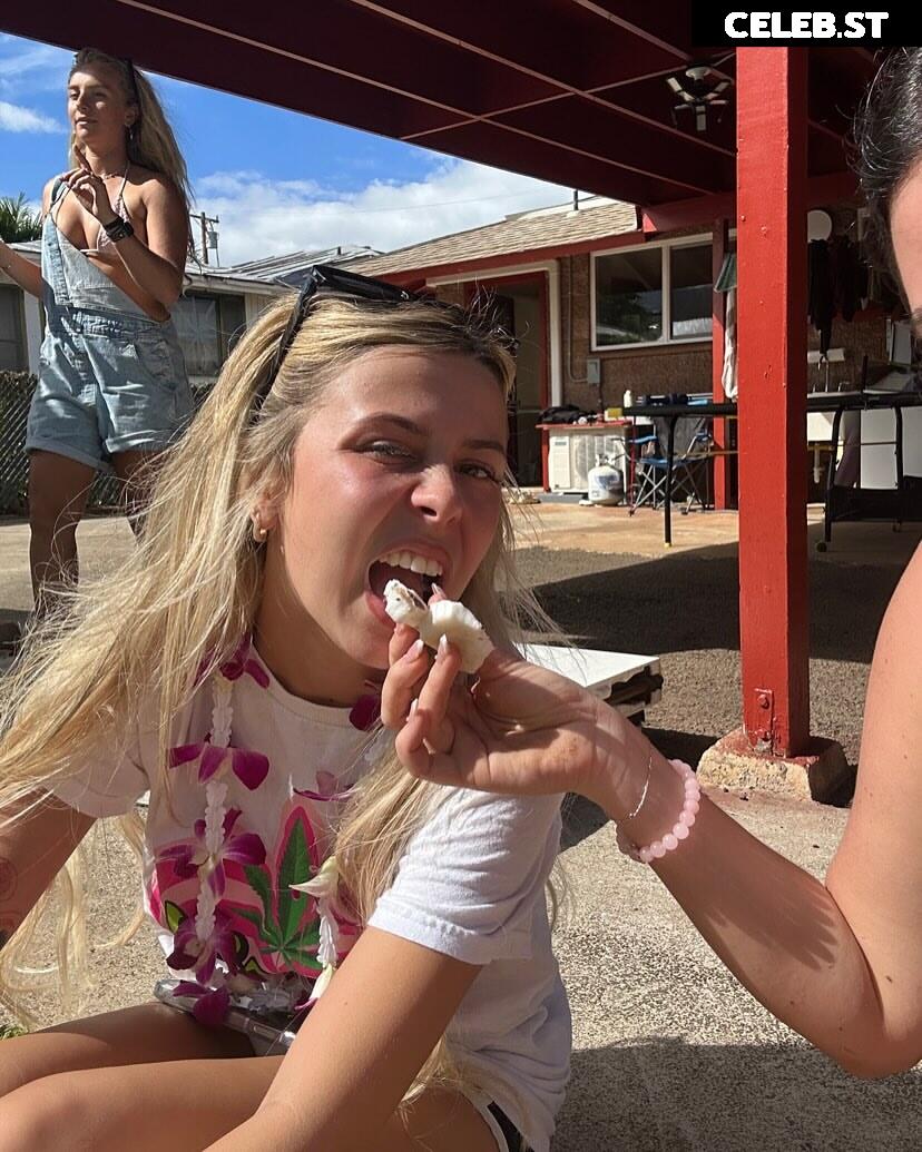 Haliey Welch Image 2920019