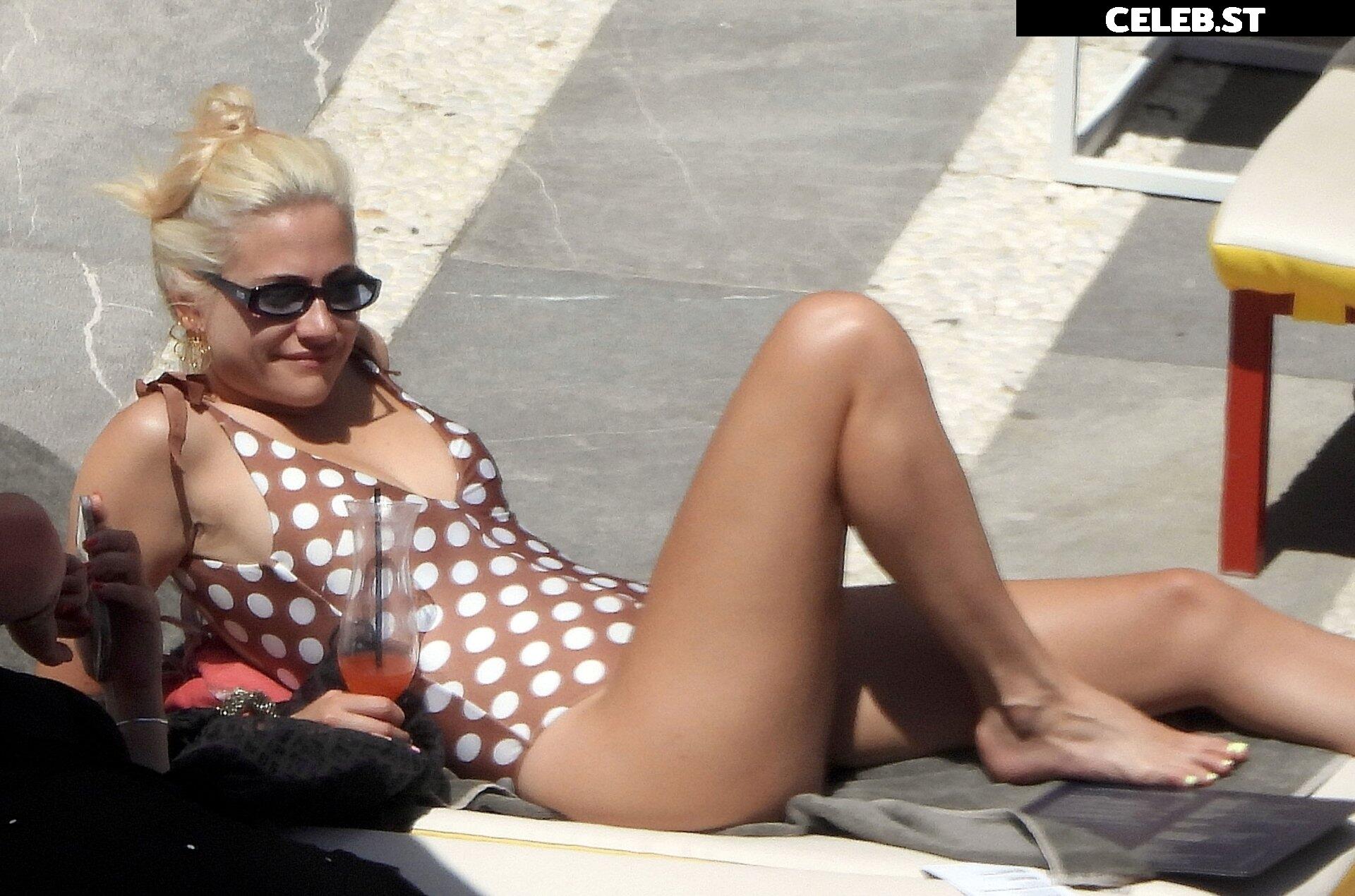 Pixie Lott Image 2912821
