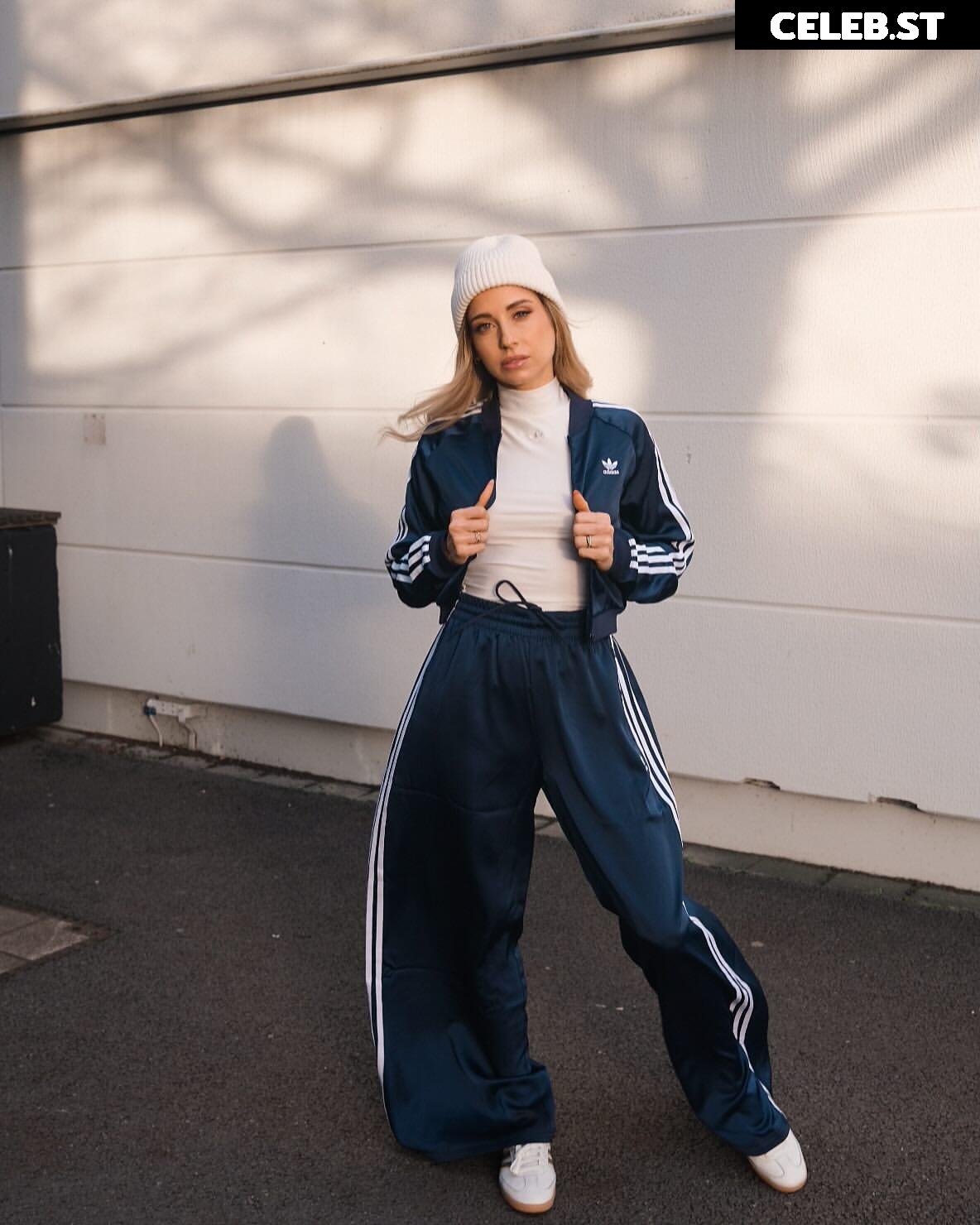 Cathy Hummels Image 2912481